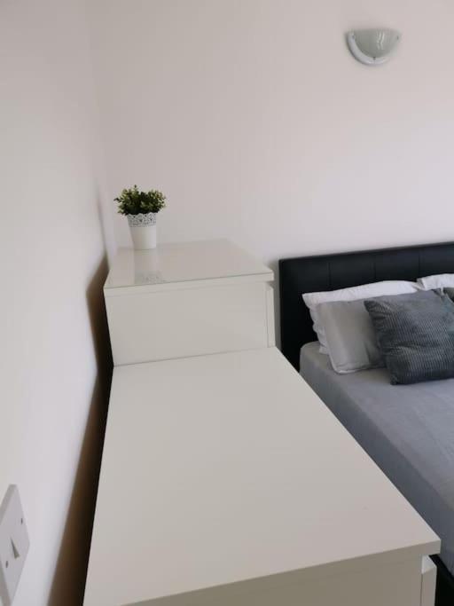 Dellehomes- Free Parking, Wfh, Family-Friendly Manchester Eksteriør bilde