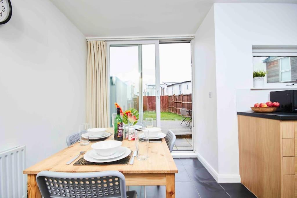 Dellehomes- Free Parking, Wfh, Family-Friendly Manchester Eksteriør bilde